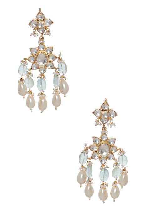 Shop_BelsI'S_White Kundan Flower Choker Necklace With Earrings_Online_at_Aza_Fashions