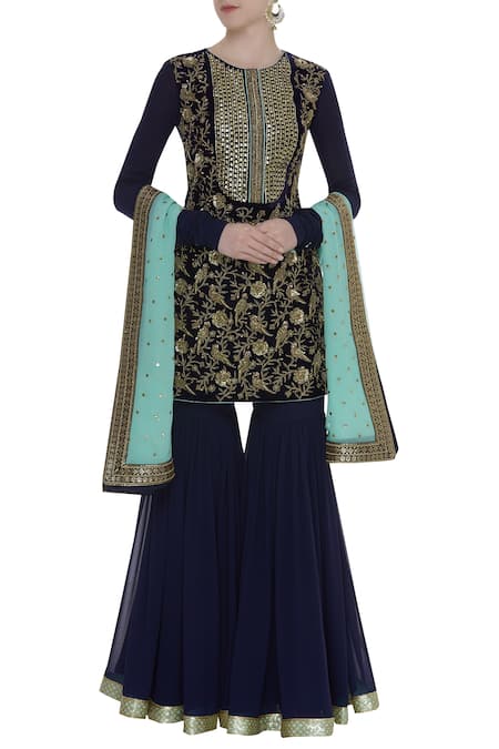 Avnni Kapur Embroidered kurta with sharara & dupatta 