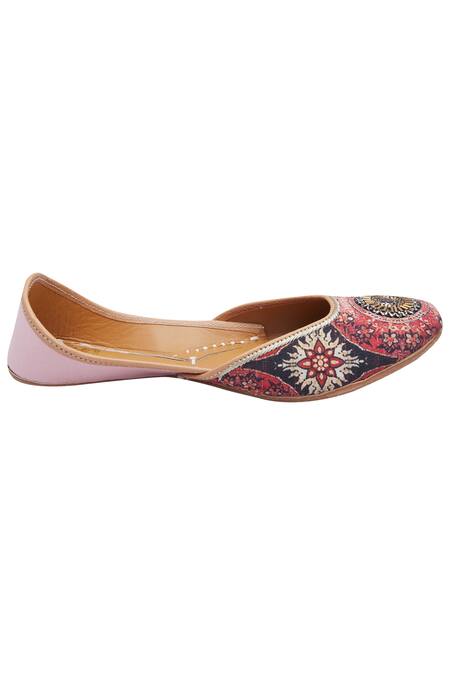 Buy_Vareli Bafna_Pink Printed Traditional Motif Cutdana Embroidered Juttis _Online_at_Aza_Fashions