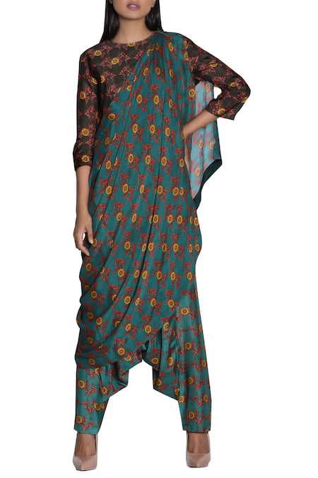 Nautanky Printed draped pant saree 