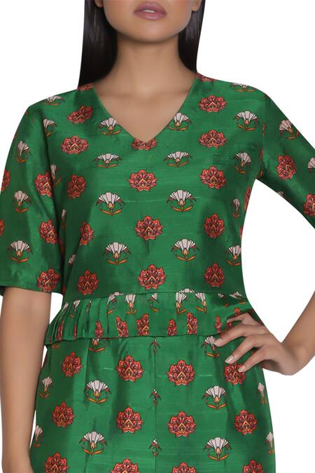 Shop_Nautanky_Green Chiffon, Slub Silk Printed V-neck On Pant Set _Online_at_Aza_Fashions