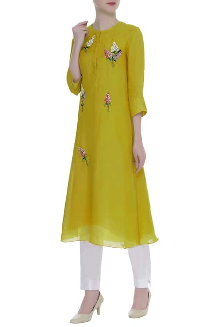 Desert Shine by Sulochana Jangir Bird motif hand embroidered tunic 