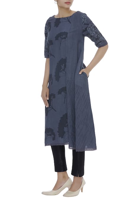 Shagun Manchanda Grey Embroidered And Hand Painted Kurta 