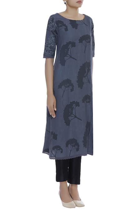 Shagun Manchanda Grey Embroidered And Hand Painted Kurta Online at Aza Fashions Shagun Manchanda_Grey Embroidered And Hand Painted Kurta _Online_at_Aza_Fashions