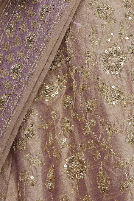 Vandana Sethi_Beige Raw Silk Sweetheart Neck Embroidered Bridal Lehenga Set _at_Aza_Fashions