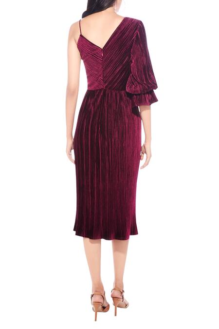 Shop_Ritika Bharwani_Maroon Pleated Midi Dress_at_Aza_Fashions
