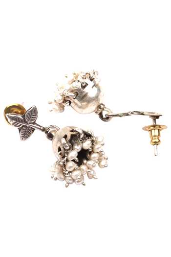 Sangeeta Boochra_Silver Plated Leaf Pearl Drop Jhumka Earrings _Online_at_Aza_Fashions