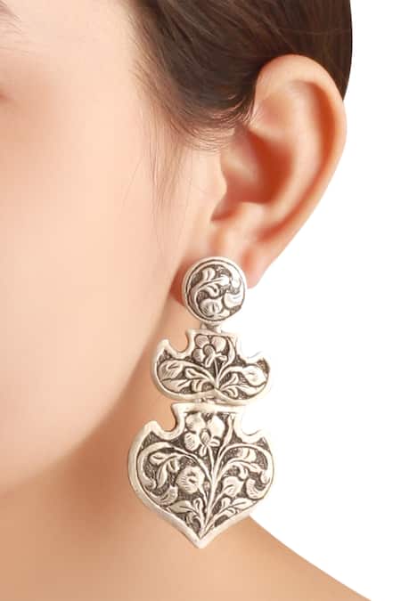Shop Sangeeta Boochra Silver Plated Cut Work, Embroidery Carved Snap Closure Earrings at Aza Fashions Shop_Sangeeta Boochra_Silver Plated Cut Work, Embroidery Carved Snap Closure Earrings _at_Aza_Fashions