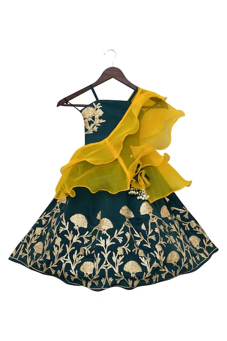 FAYON KIDS Gota Pati Embroidered Lehenga Set  