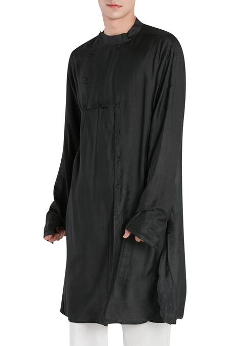 Buy_Son Of A Noble Snob_Black Cotton Plain Asymmetric Placket Kurta Set_Online_at_Aza_Fashions