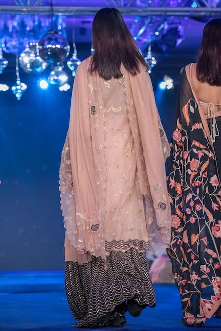 Shop House Of Kotwara Peach Kora Floral Mandarin Collar Balloon Sleeves Kurta With Sharara And Dupatta at Aza Fashions Shop_House Of Kotwara_Peach Kora Floral Mandarin Collar Balloon Sleeves Kurta With Sharara And Dupatta _at_Aza_Fashions