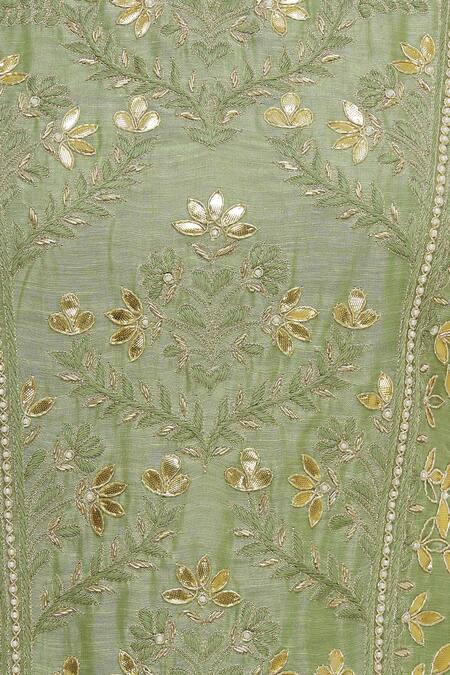 Kritika Dawar_Green Dupatta-silk, Kurta-linen Silk, Embroidered Kurta Lehenga Set _at_Aza_Fashions