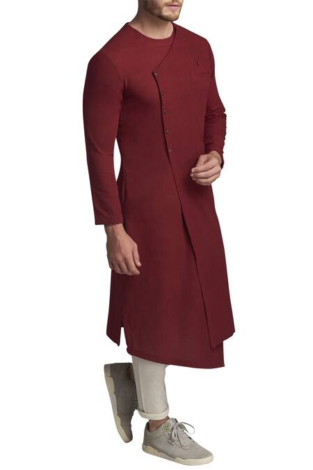 Gram Of Ink Red Overlap Solid Kurta With Pyjamas Online at Aza Fashions Gram Of Ink_Red Overlap Solid Kurta With Pyjamas_Online_at_Aza_Fashions