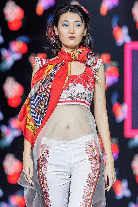 MR. Ajay Kumar White Square Neck Linen Silk Top Online at Aza Fashions MR. Ajay Kumar_White Square Neck Linen Silk Top _Online_at_Aza_Fashions