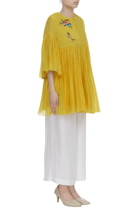 Desert Shine by Sulochana Jangir_Yellow Cotton Silk Embellished Resham Thread Round Embroidered Short Tunic _Online_at_Aza_Fashions