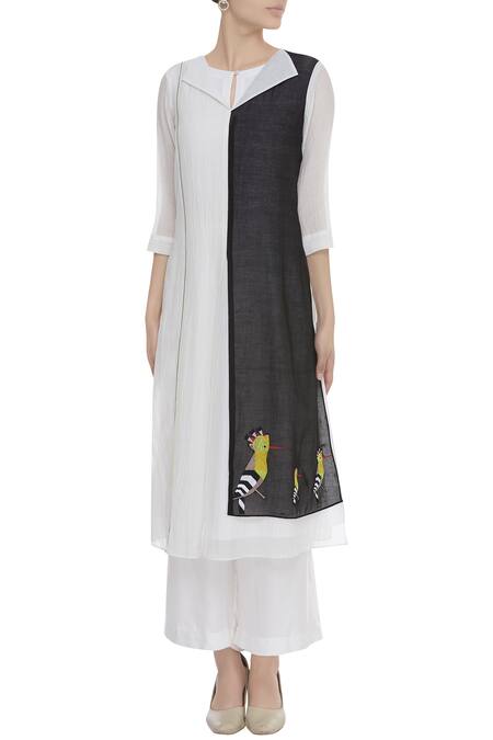 Buy_Desert Shine By Sulochana Jangir_White Silk Chanderi Embroidery Resham Thread Collar Panel Kurta_Online_at_Aza_Fashions
