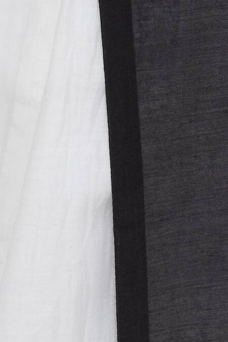 Desert Shine By Sulochana Jangir_White Silk Chanderi Embroidery Resham Thread Collar Panel Kurta_at_Aza_Fashions