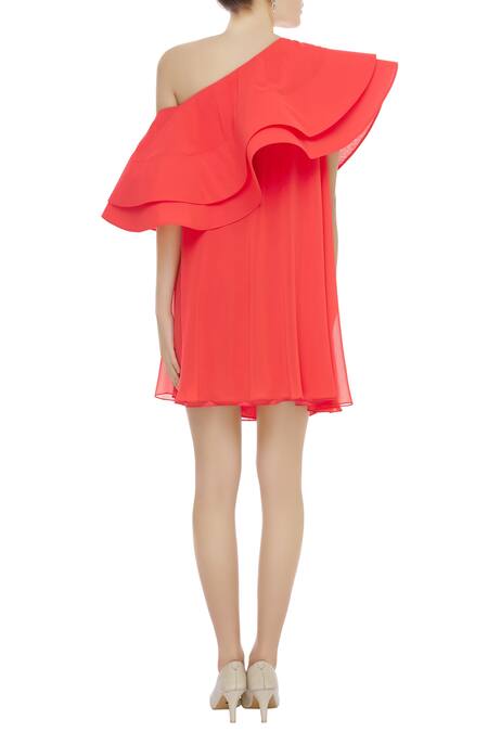 Shop Gauri & Nainika Coral Viscose Georgette Asymmetrical Layered Ruffle Dress at Aza Fashions Shop_Gauri & Nainika_Coral Viscose Georgette Asymmetrical Layered Ruffle Dress _at_Aza_Fashions