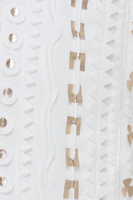 Vidhi Wadhwani_Off White Sleeveless Jacket With Metallic Applique_at_Aza_Fashions