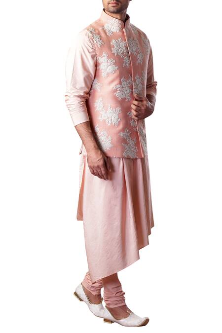 Kommal Sood_Peach Cotton Silk Embroidered Floral Nehru Jacket And Kurta Set  _Online_at_Aza_Fashions