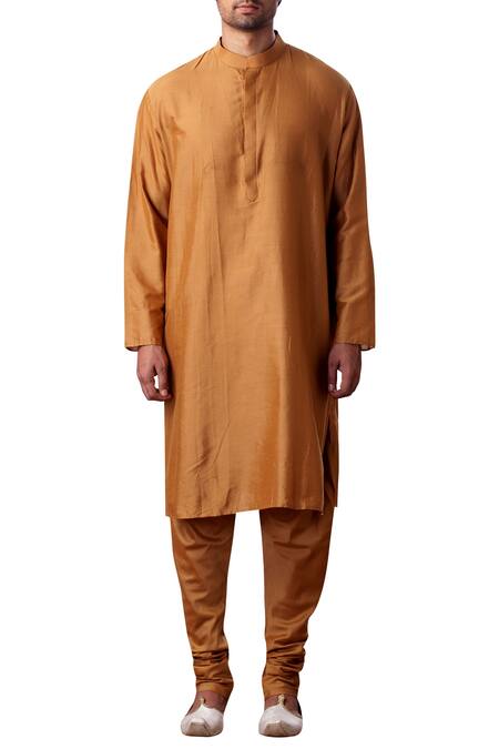 Kommal Sood_Yellow Cotton Silk Plain Kurta Churidar Set _Online_at_Aza_Fashions