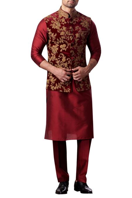 Kommal Sood_Maroon Velvet Embroidered Floral Gold Bundi  _Online_at_Aza_Fashions
