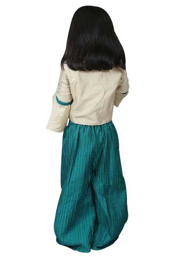 Kirti Agarwal - Pret N Couture_Beige Cotton And Green Kurta Set With Dupatta _Online_at_Aza_Fashions