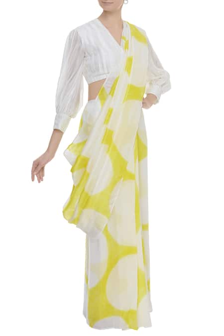 Buy Vedika M White Silk Circle Printed Saree Online at Aza Fashions Buy_Vedika M_White Silk Circle Printed Saree _Online_at_Aza_Fashions