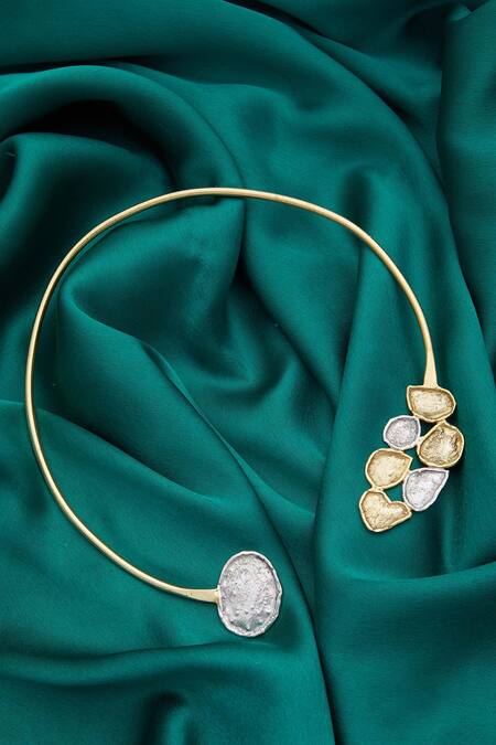 Buy Masaya Jewellery Gold Plated Dual Toned Open Necklace Online at Aza Fashions Buy_Masaya Jewellery_Gold Plated Dual Toned Open Necklace _Online_at_Aza_Fashions