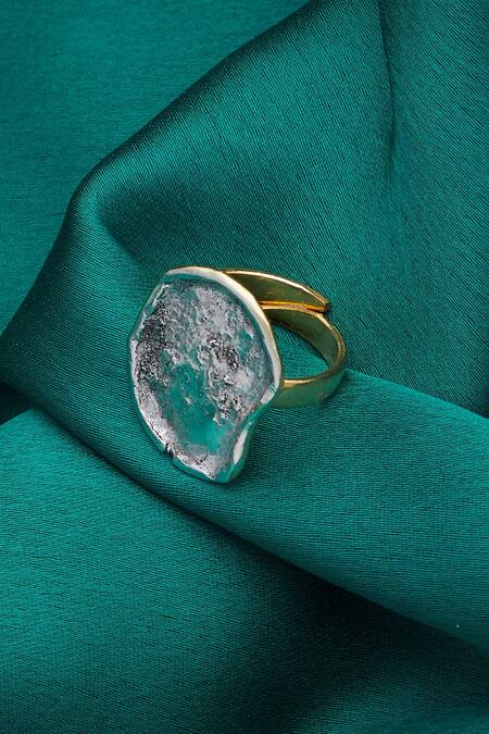Buy_Masaya Jewellery_Gold Plated Textured Coin Adjustable Ring _Online_at_Aza_Fashions