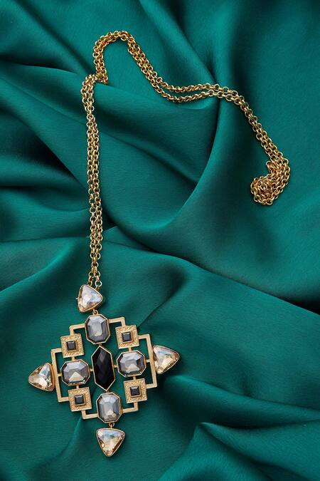 Masaya Jewellery Black Geometric Pendant Necklace Online at Aza Fashions Masaya Jewellery_Black Geometric Pendant Necklace _Online_at_Aza_Fashions
