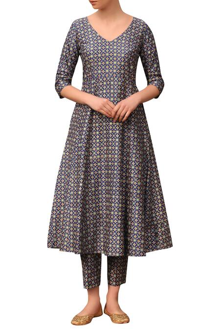 Seema Nanda Blue Chanderi Silk Printed Floral V Neck Anarkali Set Online at Aza Fashions Seema Nanda_Blue Chanderi Silk Printed Floral V Neck Anarkali Set _Online_at_Aza_Fashions