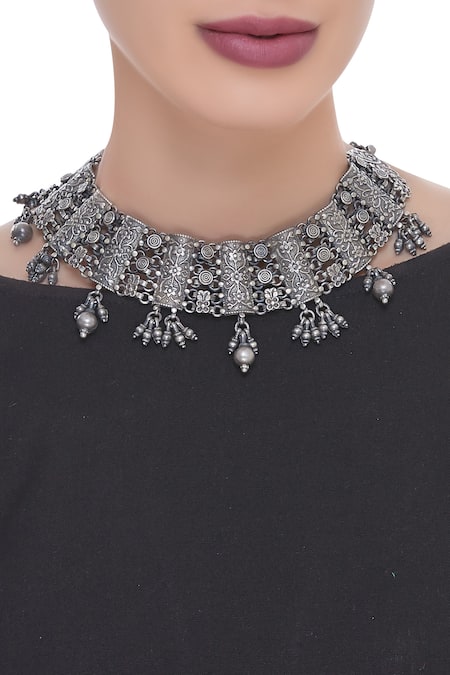 Shop_Motifs By Surabhi Didwania_Black Carved Adjustable Choker_at_Aza_Fashions