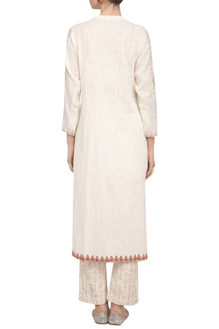 Shop_Devnaagri_Off White Block Printed Kurta Set_at_Aza_Fashions