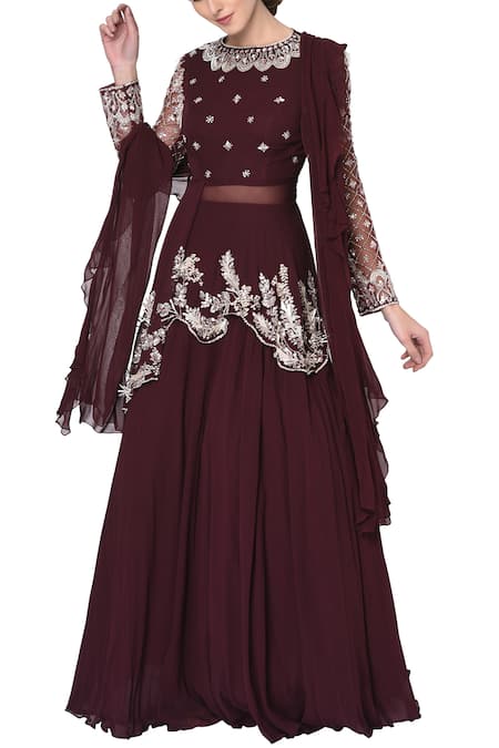 Mani Bhatia Embroidered kurta lehenga set 