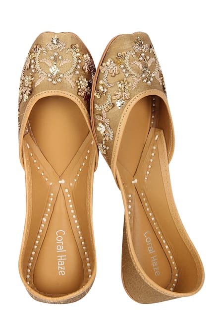 Coral Haze Gold Zardozi-embroidered-juttis