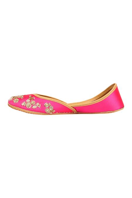 Coral Haze_Pink Printed-embroidered-juttis_at_Aza_Fashions