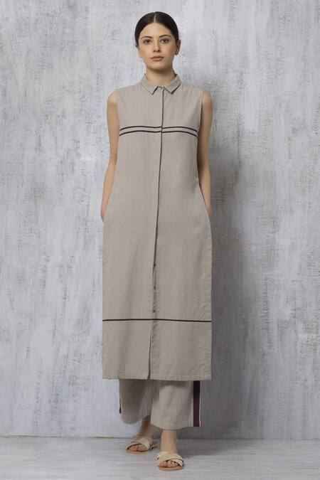 THREE Brown Shirt Collar Straight Cut Tunic