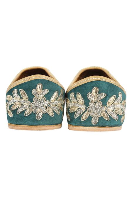 Shop Jutti Choo Green Floral-embroidered-juttis at Aza Fashions Shop_Jutti Choo_Green Floral-embroidered-juttis_at_Aza_Fashions