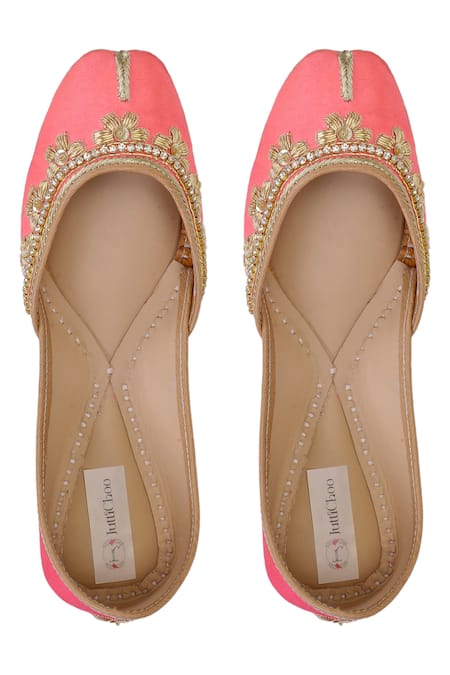 Jutti Choo Coral Zardozi-embroidered-juttis