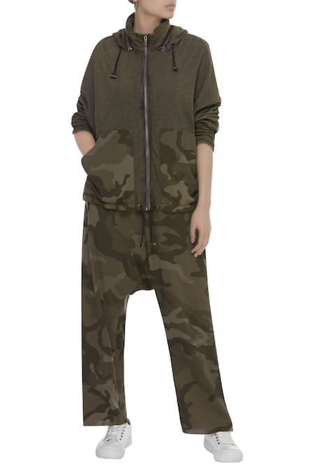 Kapda By Urvashi Kaur Green Hoodie Jacket With Side Pockets 