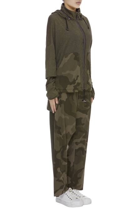 Kapda By Urvashi Kaur_Green Hoodie Jacket With Side Pockets_Online_at_Aza_Fashions