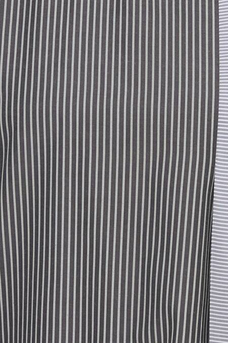 Kapda By Urvashi Kaur White Round Cotton Asymmetric Top at Aza Fashions Kapda By Urvashi Kaur_White Round Cotton Asymmetric Top_at_Aza_Fashions