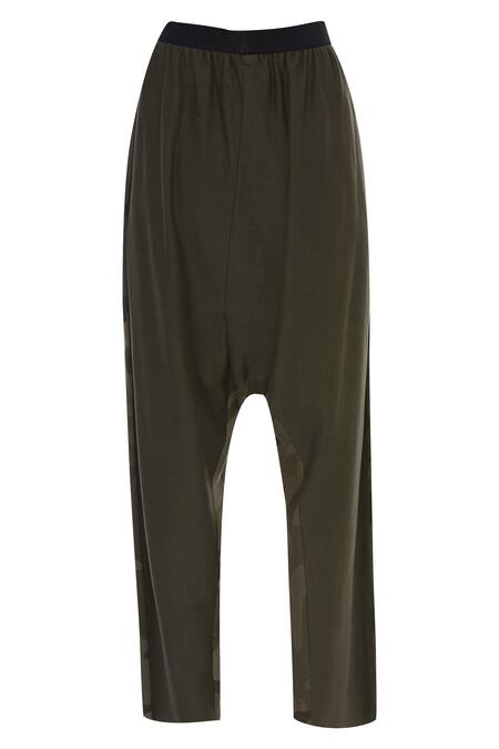 Kapda By Urvashi Kaur_Green Loose Printed Pants_Online_at_Aza_Fashions