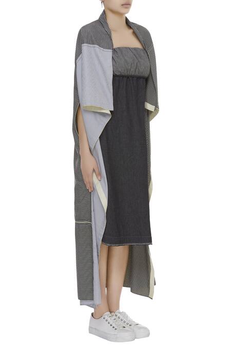 Kapda By Urvashi Kaur_Blue Striped Sleeveless Shrug_Online_at_Aza_Fashions