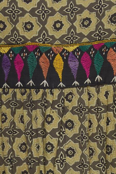 Sagaa By Vanita_Beige Ajrakh Print Midi Dress_at_Aza_Fashions