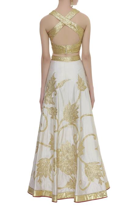 Shop_Vandana Sethi_Gold V Neck Gota Patti Embroidered Bridal Lehenga Set _at_Aza_Fashions