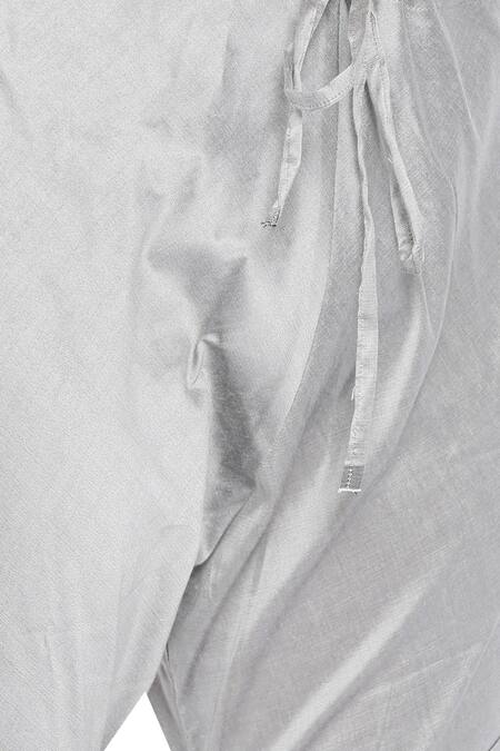 Mayank Modi - Men Gray Cotton, Silk Embroidery Floral Kurta Set at Aza Fashions Mayank Modi - Men_Gray Cotton, Silk Embroidery Floral Kurta Set_at_Aza_Fashions