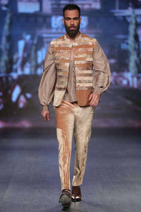 Buy Shirt with waistcoat & trouser by Kommal Sood - Men at Aza Fashions