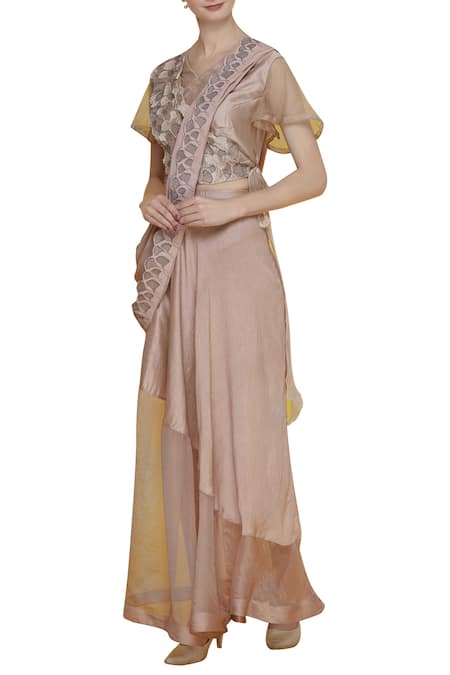 Eclat By Prerika Jalan Pink V Neck Silk Chanderi Skirt Saree Set 